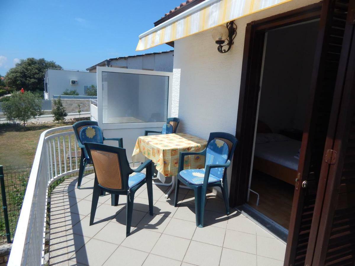 Apartman Duje Petrcane Exterior foto