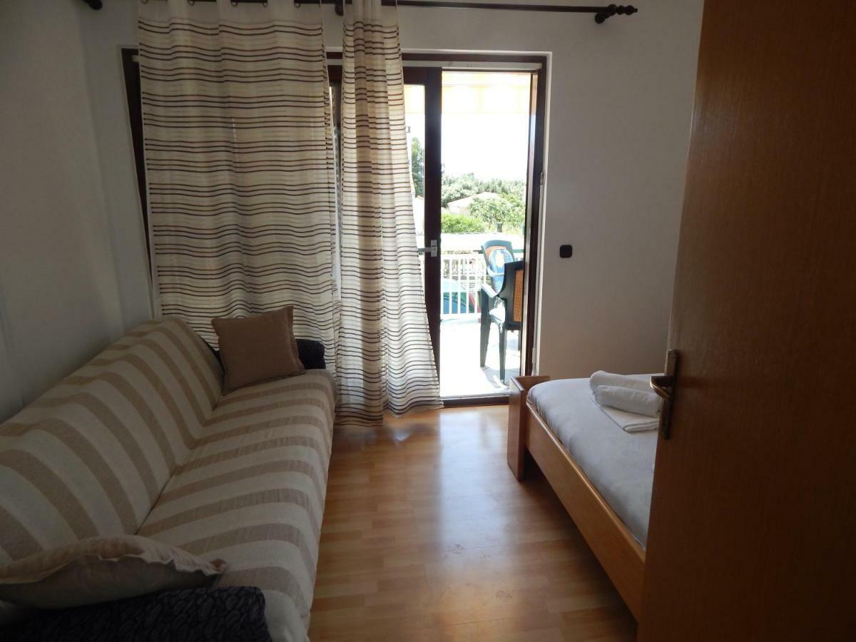 Apartman Duje Petrcane Exterior foto