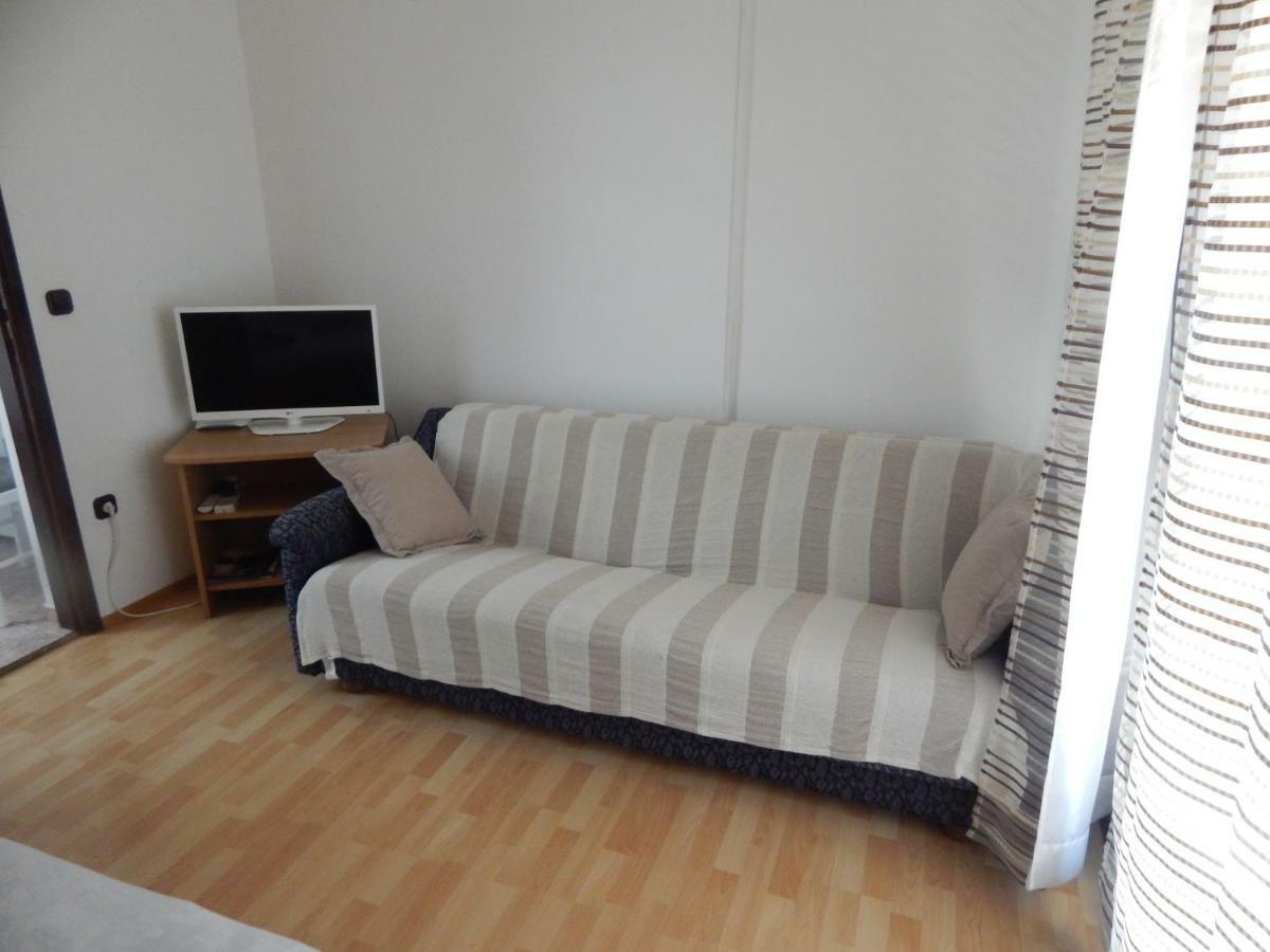 Apartman Duje Petrcane Exterior foto