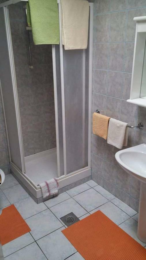 Apartman Duje Petrcane Exterior foto